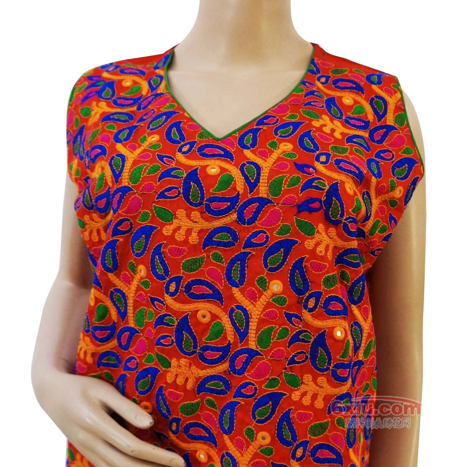 满幅抽象树枝连衣裙