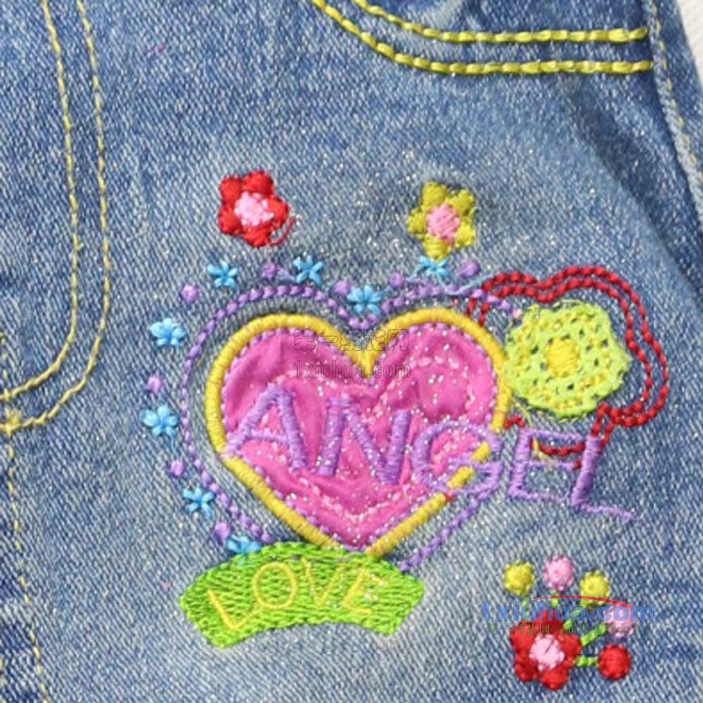 心形五角星贴布牛仔裤